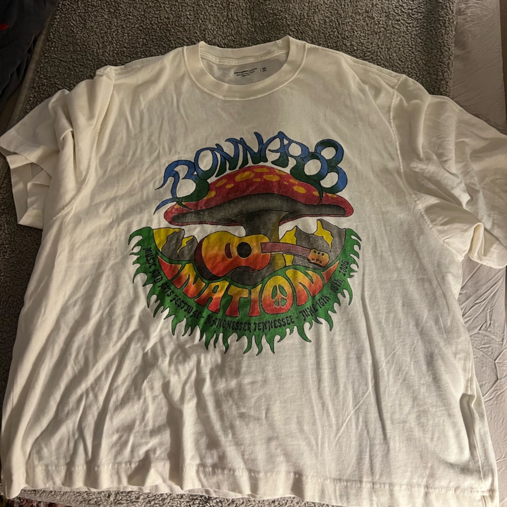 Abercrombie & Fitch Bonaroo Graphic Tee - Brand New Never Worn